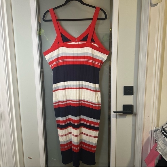 NWT JOLIE & JOE Size 3X White Red Blue Stretchy Stripped Long Sleeveless… - Picture 4 of 6